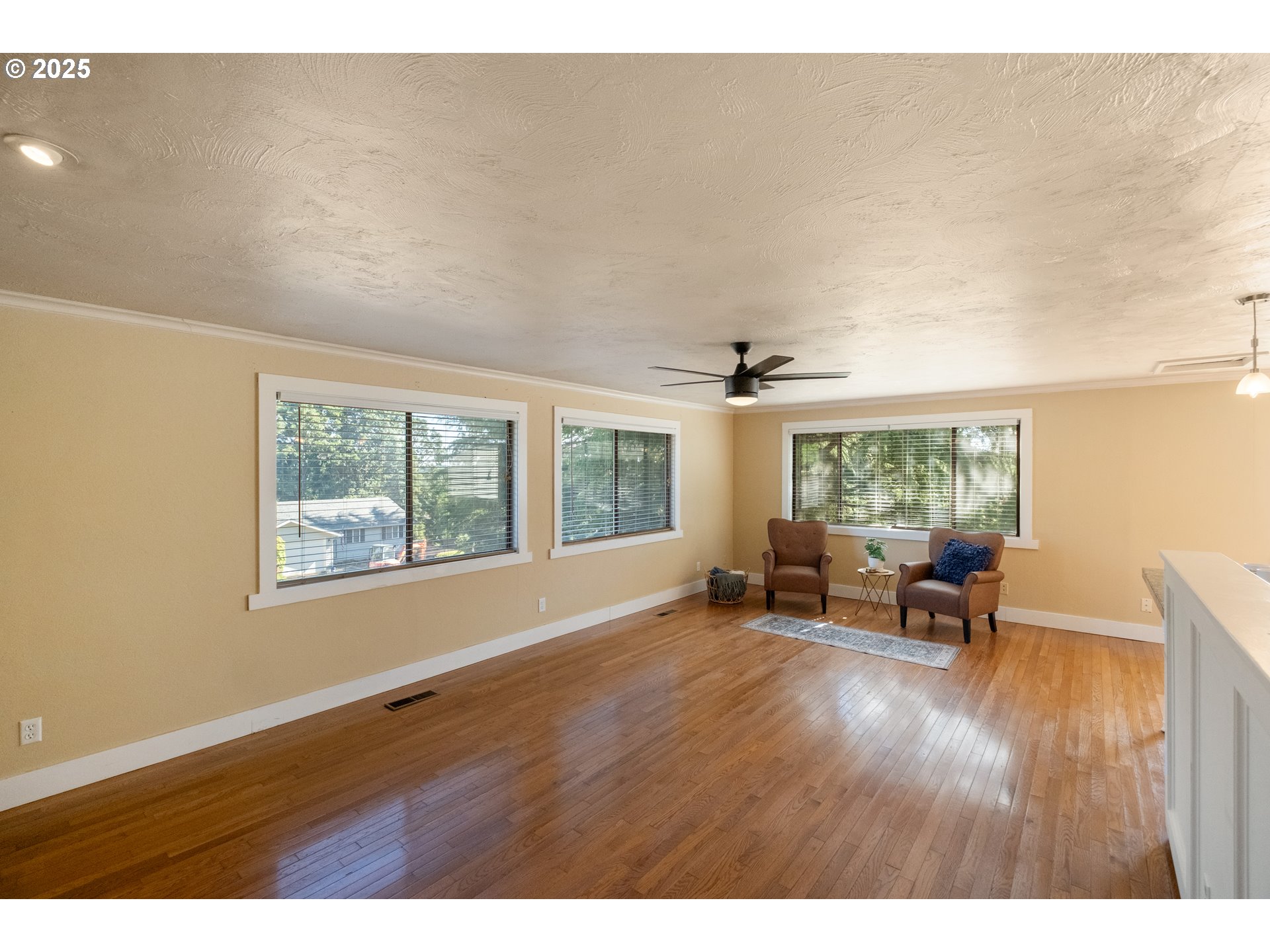 1221 Southwest Maple Street Dallas, OR 97338 - Photo 6 of 44