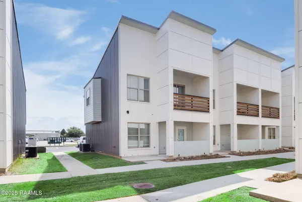 $1,650 | 112 Gadwall Drive, Youngsville, LA 70592