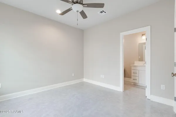 $1,650 | 112 Gadwall Drive, Youngsville, LA 70592