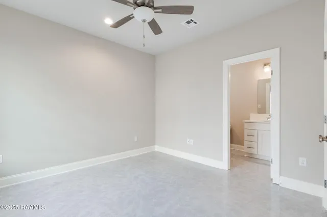 $1,800 | 112 Gadwall Drive, Youngsville, LA 70592