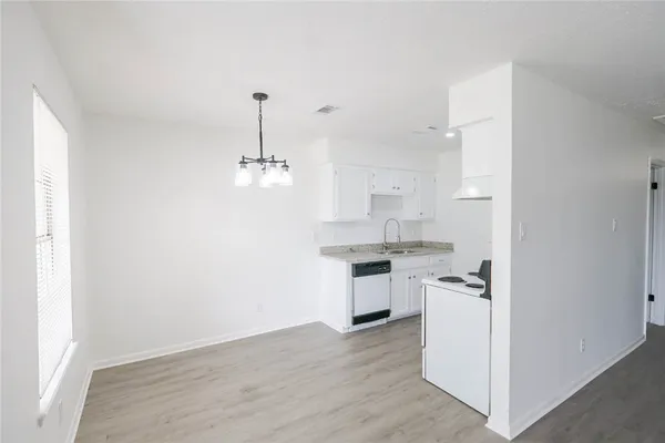 $1,450 | 1202 Airline Drive, College Station, TX 77845