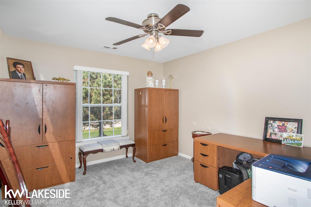 20624 Dunham Road Clinton Township, MI 48038 - Photo 6 of 21 31381965-5.JPG