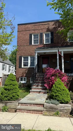 $4,200 | 122 East Maple Street, Alexandria, VA 22301