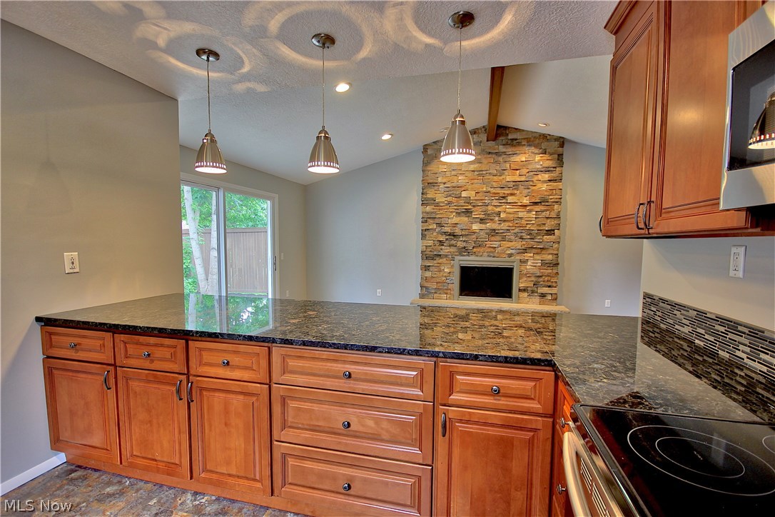 15249 High Point Road Strongsville, OH 44136 - Photo 8 of 31 Gallery Image 8