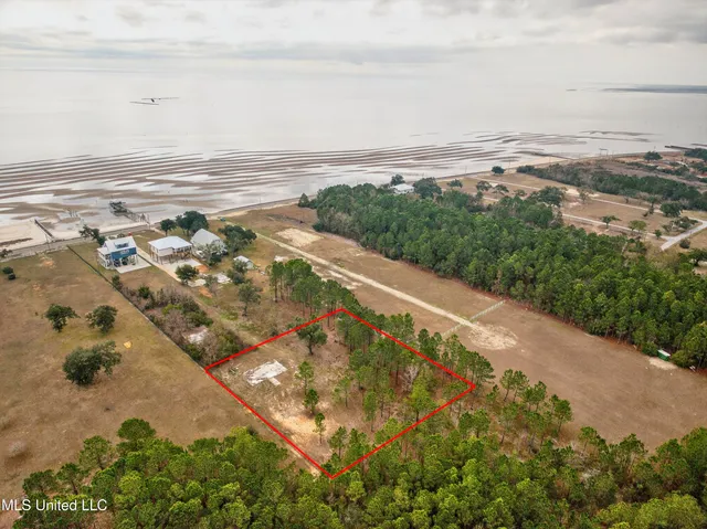$350,000 | 920 South Beach Boulevard, Waveland, MS 39576