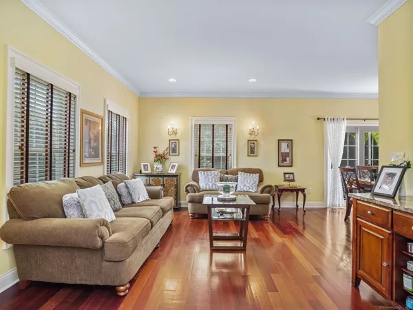 $7,500 | 56 Barholm Avenue, Stamford, CT 06907