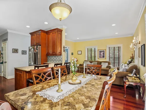 $7,500 | 56 Barholm Avenue, Stamford, CT 06907