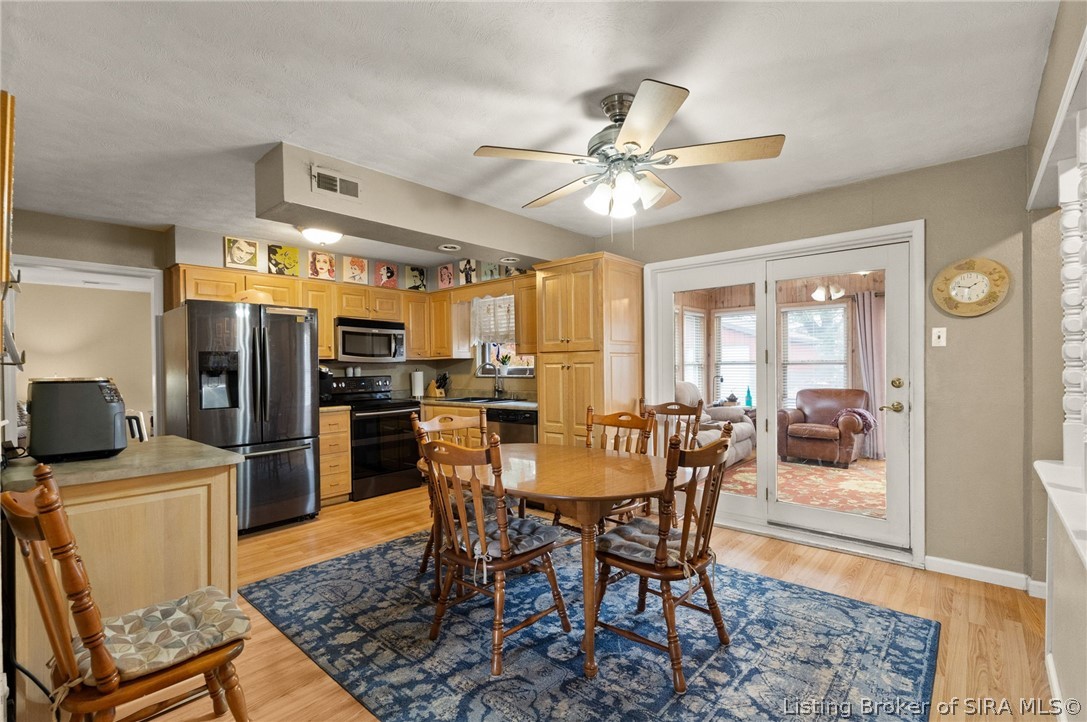 14809 North Martin Mathis Road Northeast Palmyra, IN 47164 - Photo 11 of 67 Eat-in kitchen