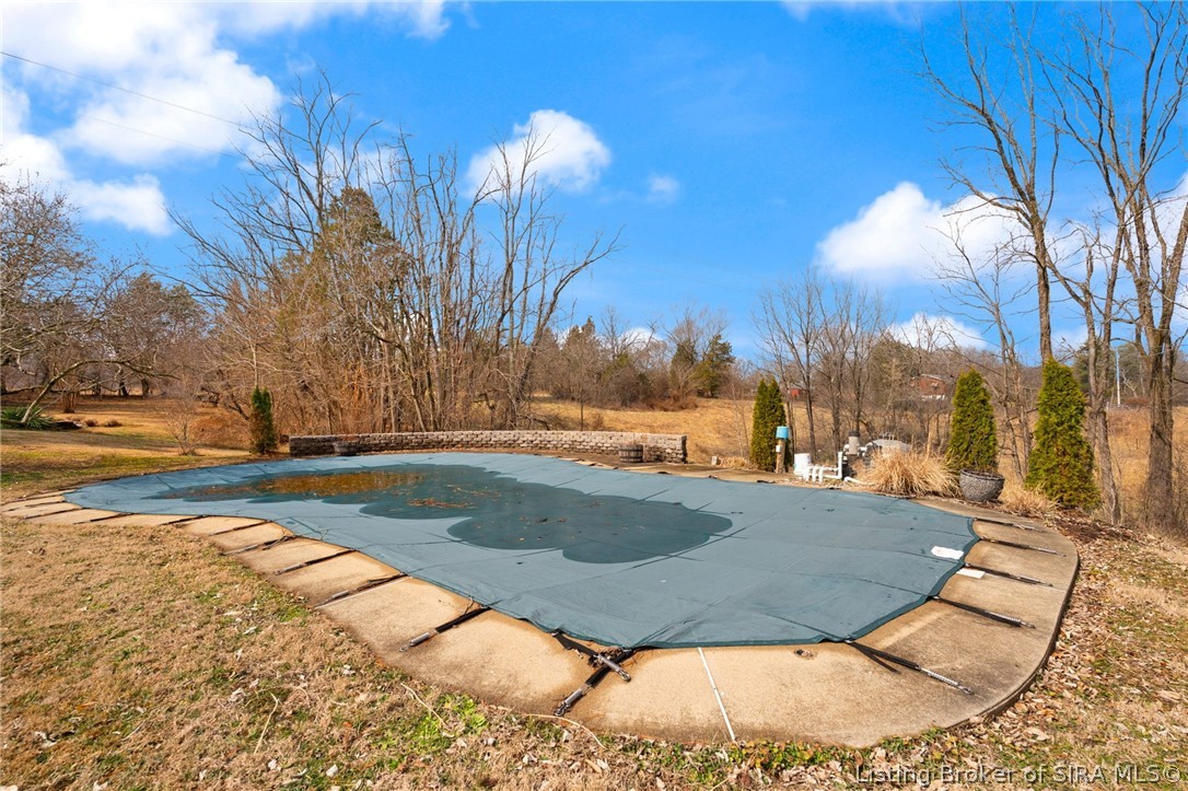 14809 North Martin Mathis Road Northeast Palmyra, IN 47164 - Photo 26 of 67 In-ground pool