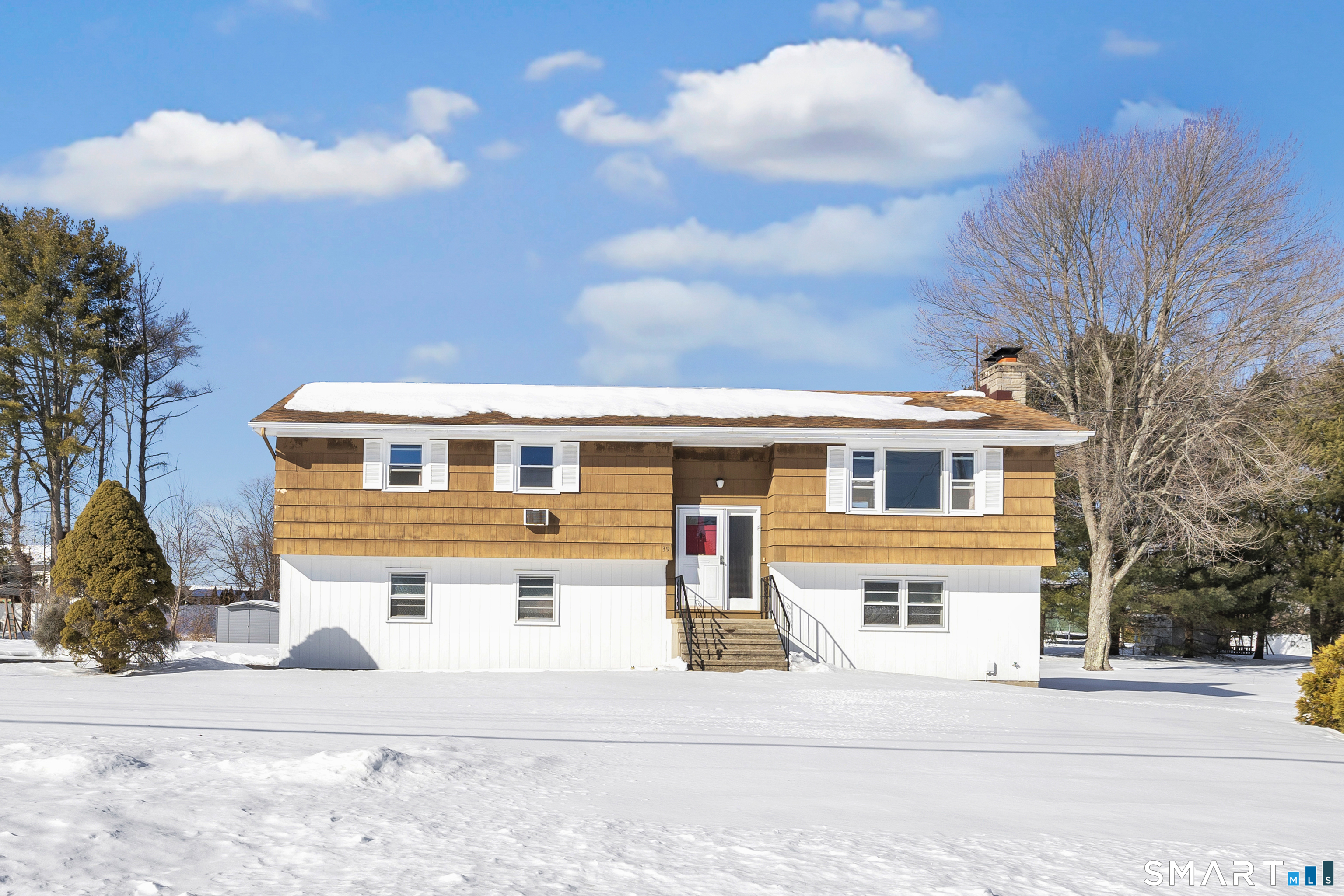 39 Zephyr Road Trumbull, CT 06611 - Photo 1 of 1
