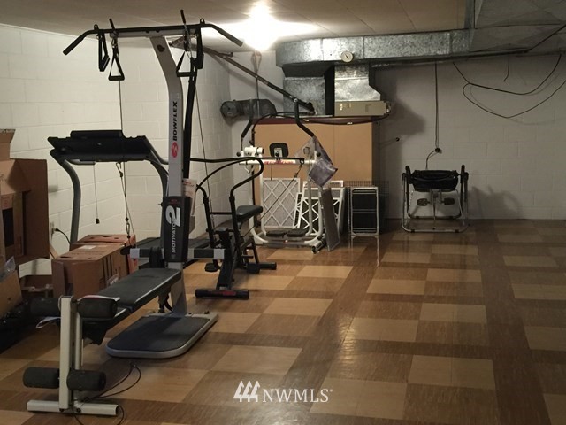 245 Messner Road Dayton, WA 99328 - Photo 18 of 30 a room with gym equipment