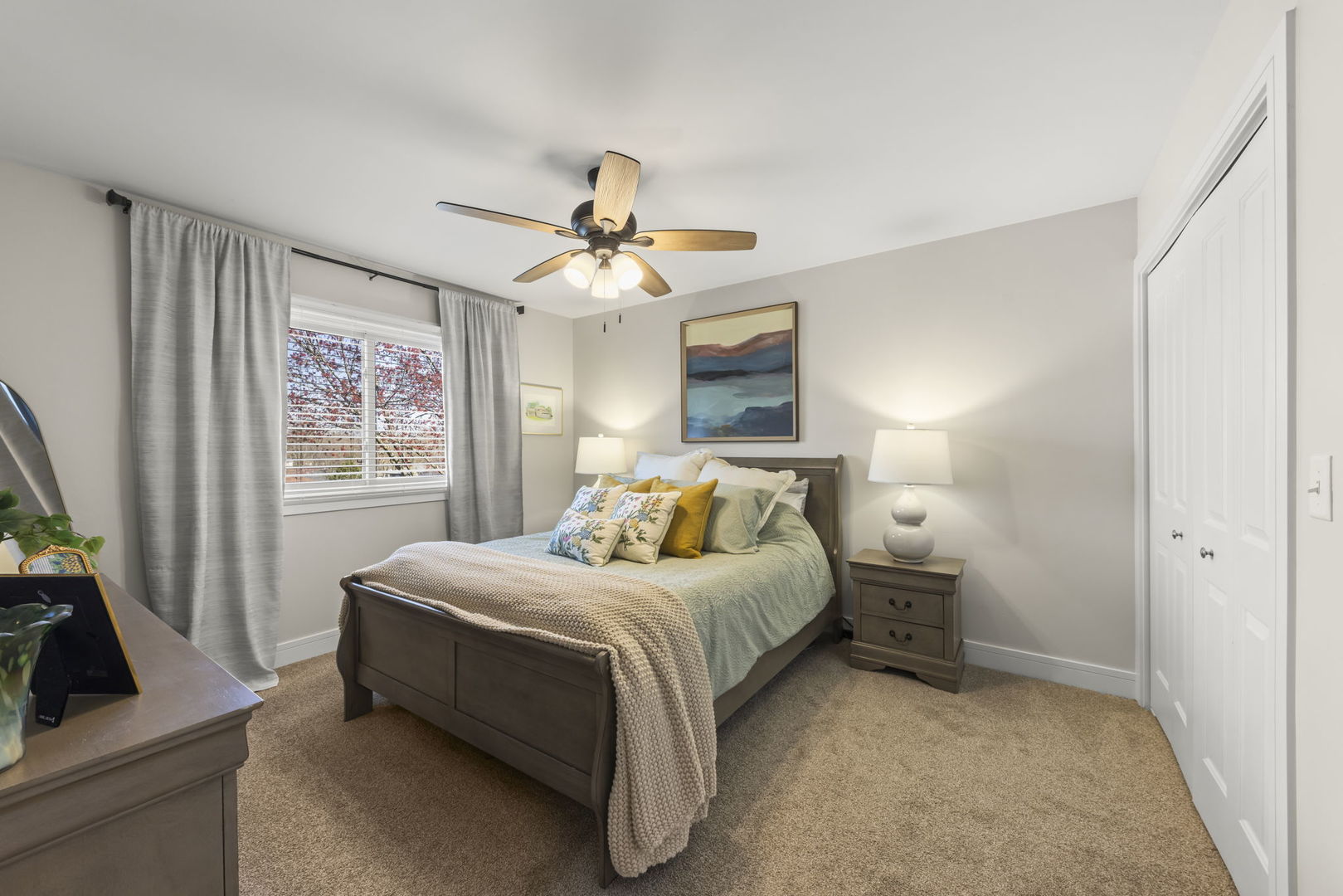 N081 Pleasant Hill Road Wheaton, IL 60187 - Photo 11 of 28 Gallery Image 11