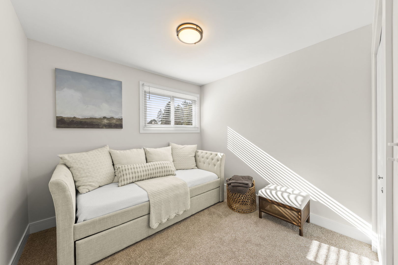 N081 Pleasant Hill Road Wheaton, IL 60187 - Photo 13 of 28 Gallery Image 13