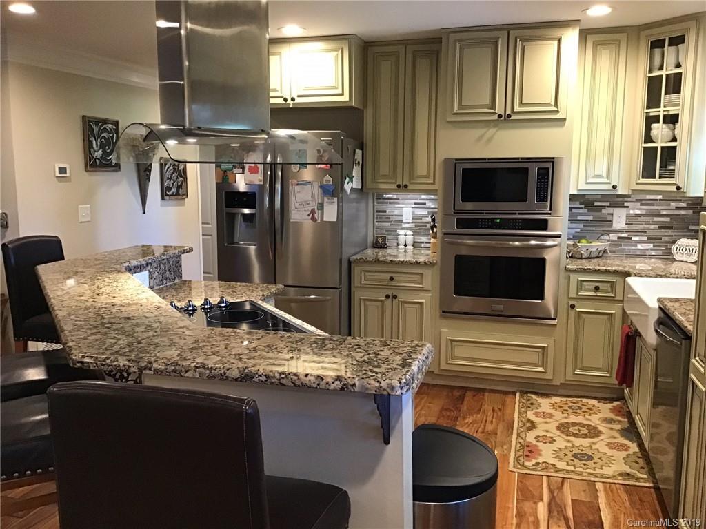 373 Roberta Road Concord, NC 28027 - Photo 8 of 28 Gallery Image 8