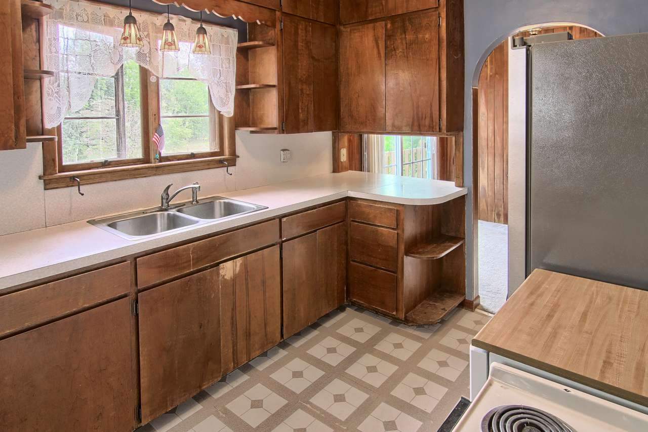 3344 East Long Lake Road Traverse City, MI 49685 - Photo 20 of 34 1823380-19.JPG