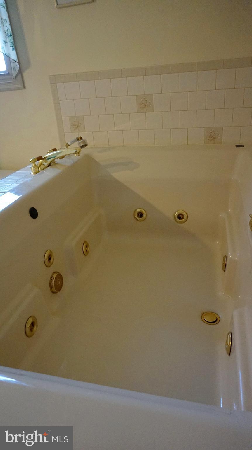 5709 Rusk Avenue Baltimore, MD 21215 - Photo 17 of 30 Bath