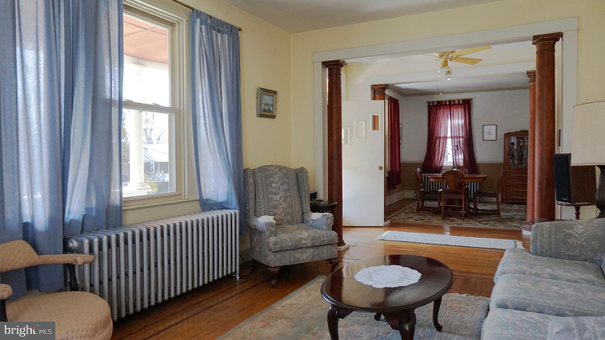 5709 Rusk Avenue Baltimore, MD 21215 - Photo 6 of 30 Living Room