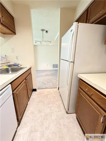 $1,700 | 4914 Ravens Crest Drive, Unit 4914, Plainsboro, NJ 08536