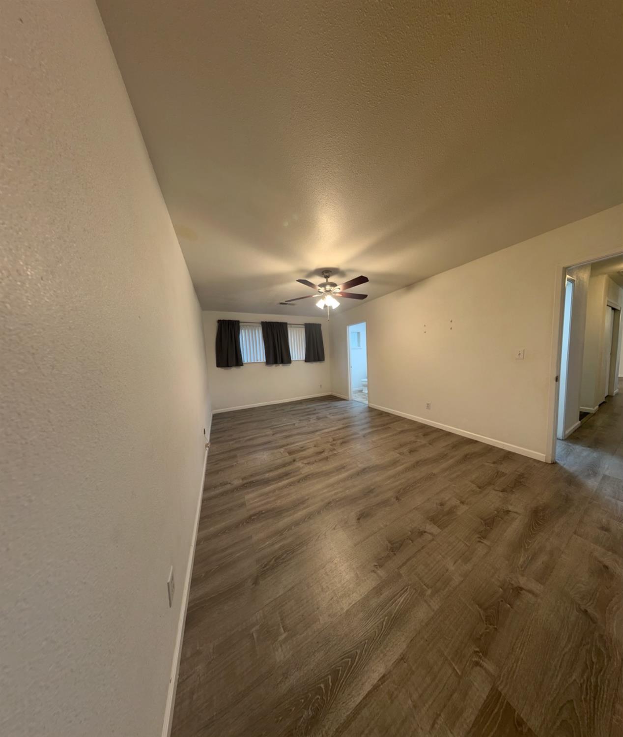 1105 Merced Street Madera, CA 93638 - Photo 6 of 13 Gallery Image 6