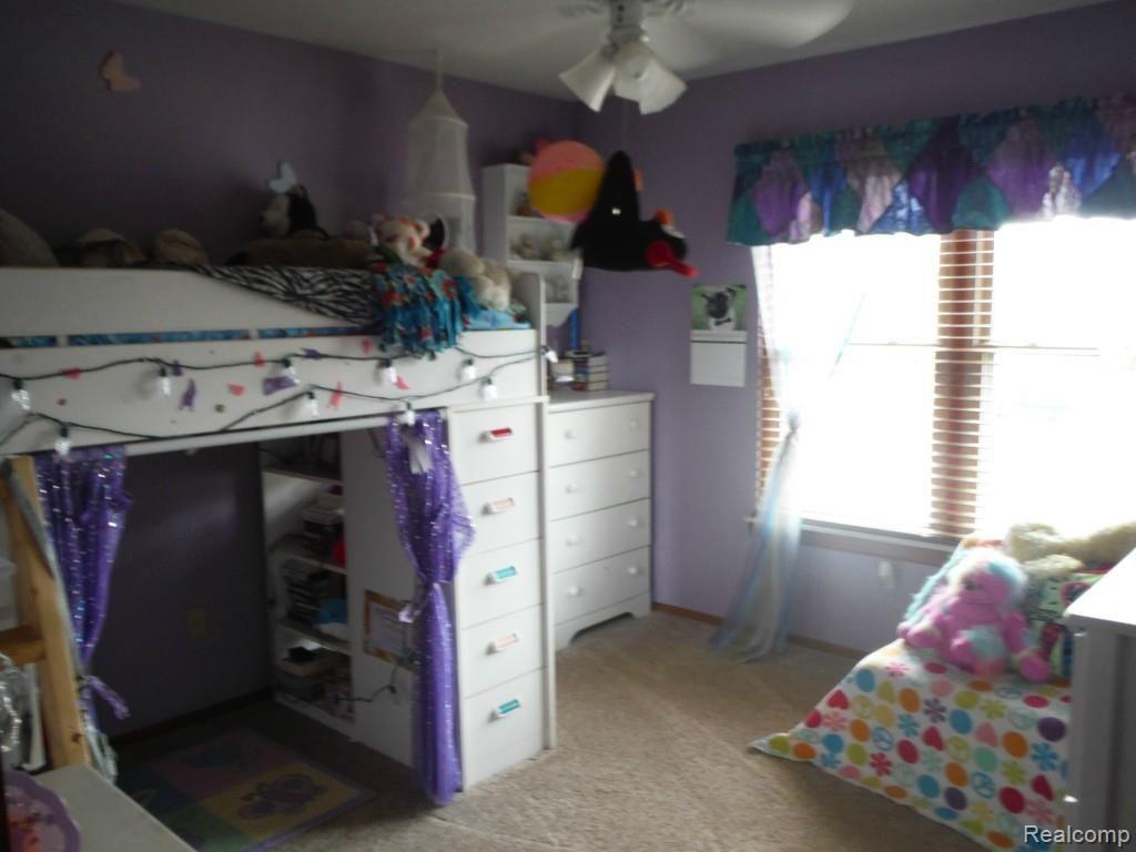 6641 Carlton Road Canton, MI 48187 - Photo 24 of 37 304.jpg