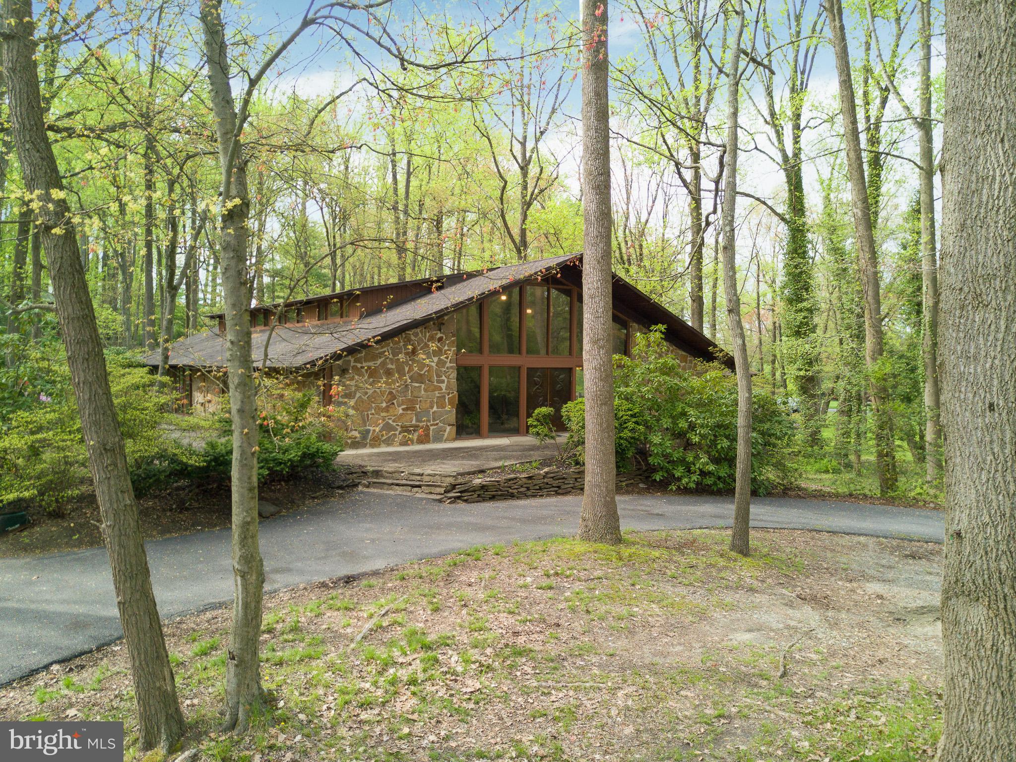 15 Springhill Road Mantua, NJ 08051 - Photo 24 of 34 Serene woodland surroundings