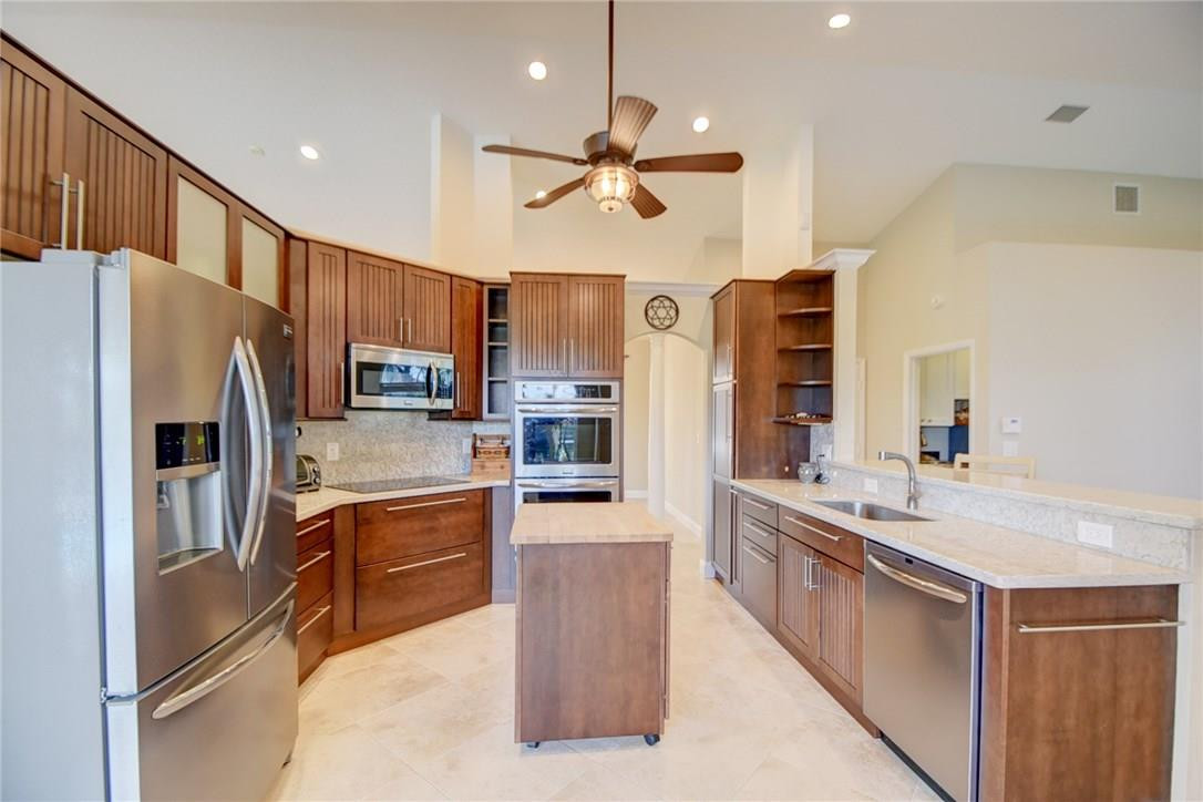18600 Serena Pointe Lane Boca Raton, FL 33496 - Photo 4 of 52 Photo 4