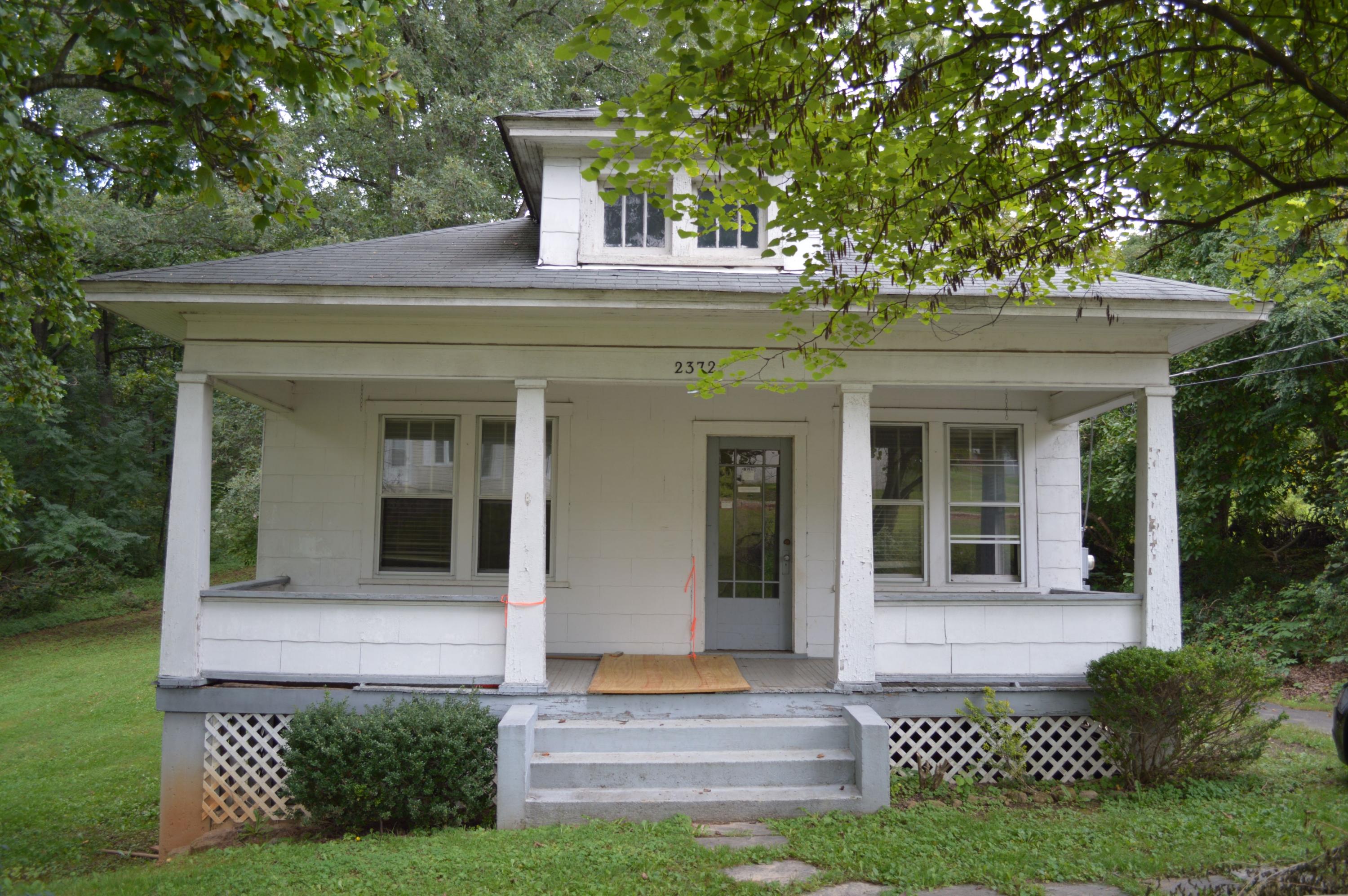 2372 Rutrough Road Southeast Roanoke, VA 24014 - Photo 1 of 19 2372 Rutrough