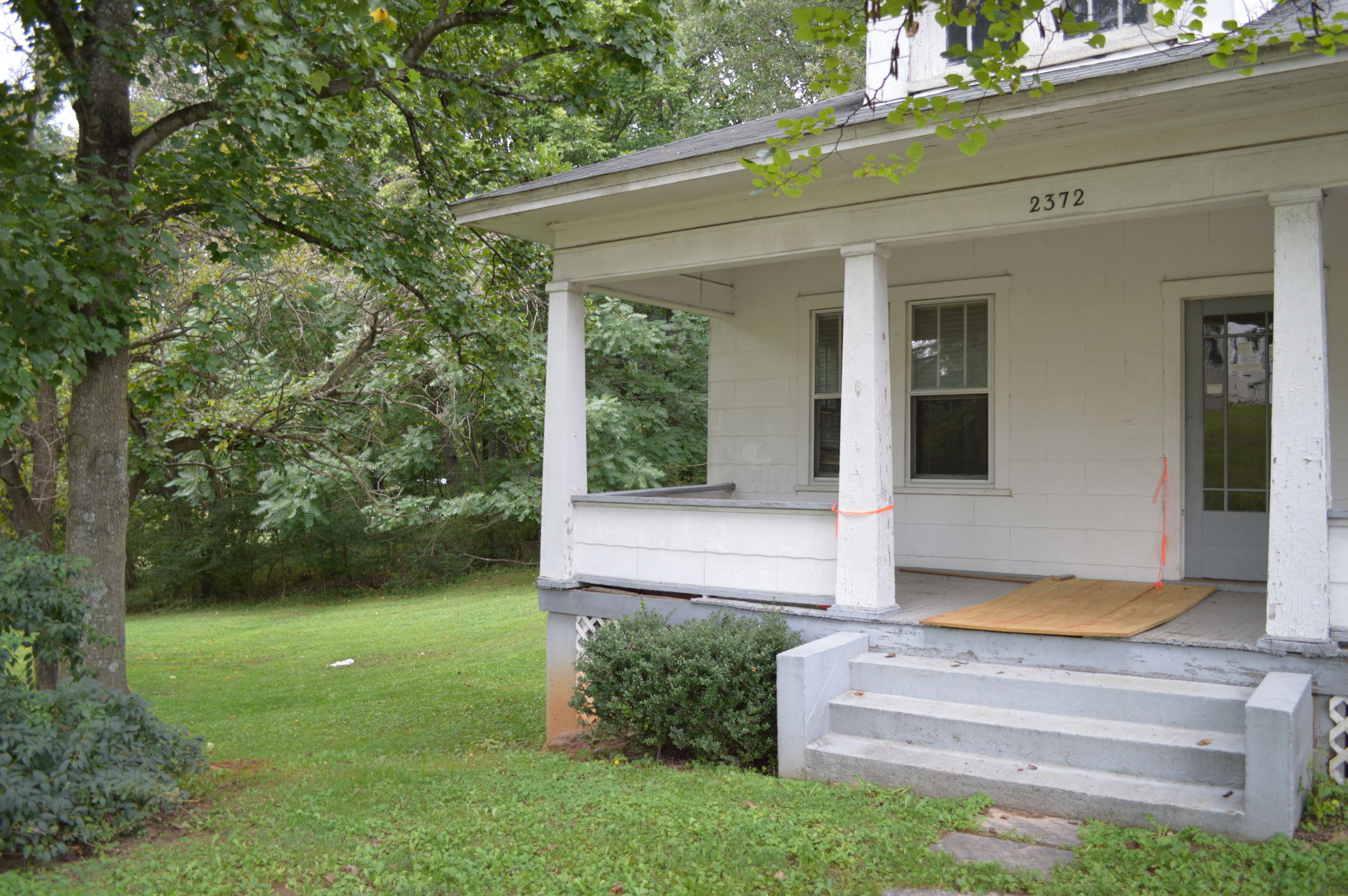 2372 Rutrough Road Southeast Roanoke, VA 24014 - Photo 13 of 19 DSC_0377