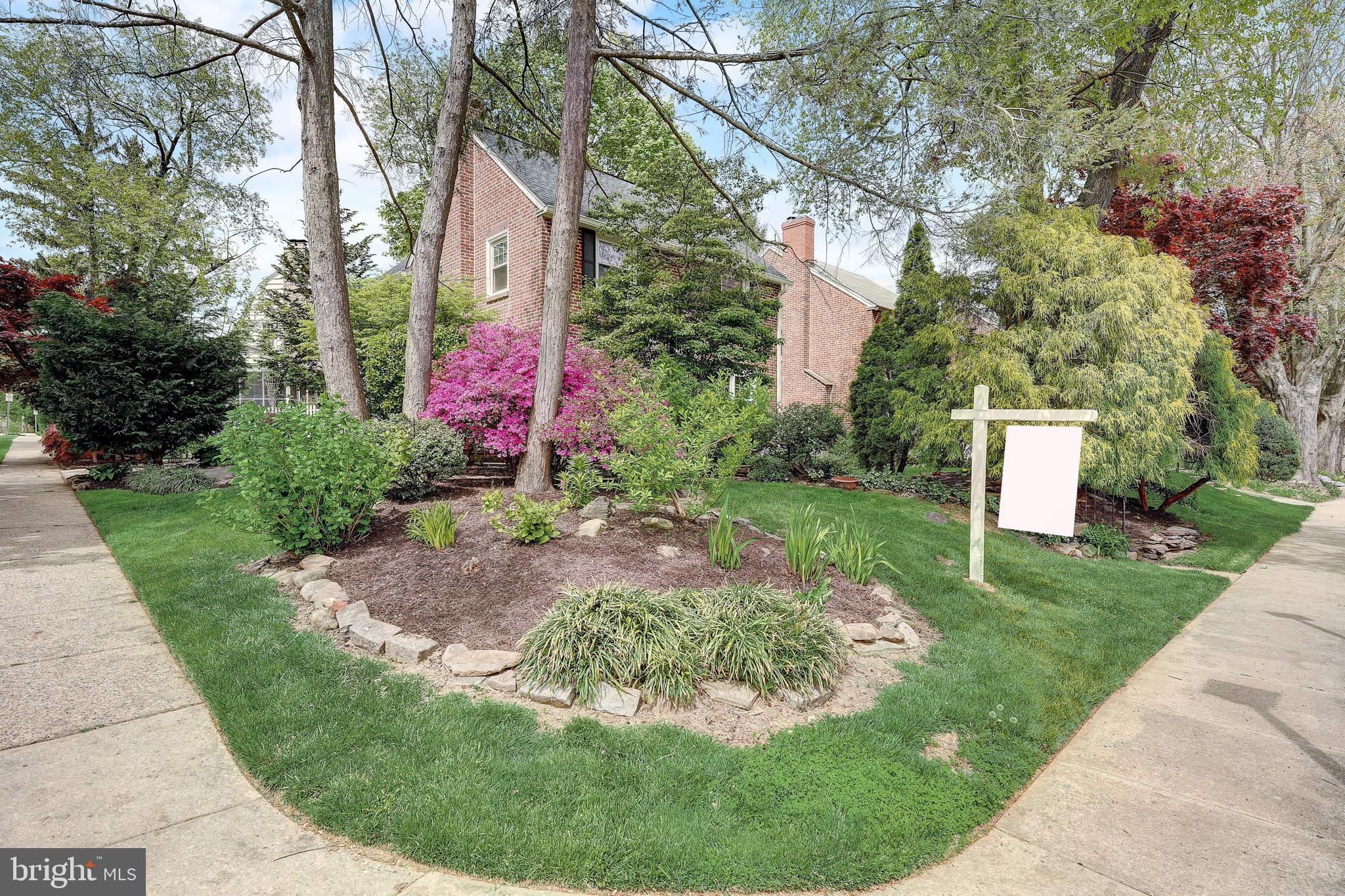 1427 Edgevale Road Wynnewood, PA 19096 - Photo 4 of 38 Gallery Image 4