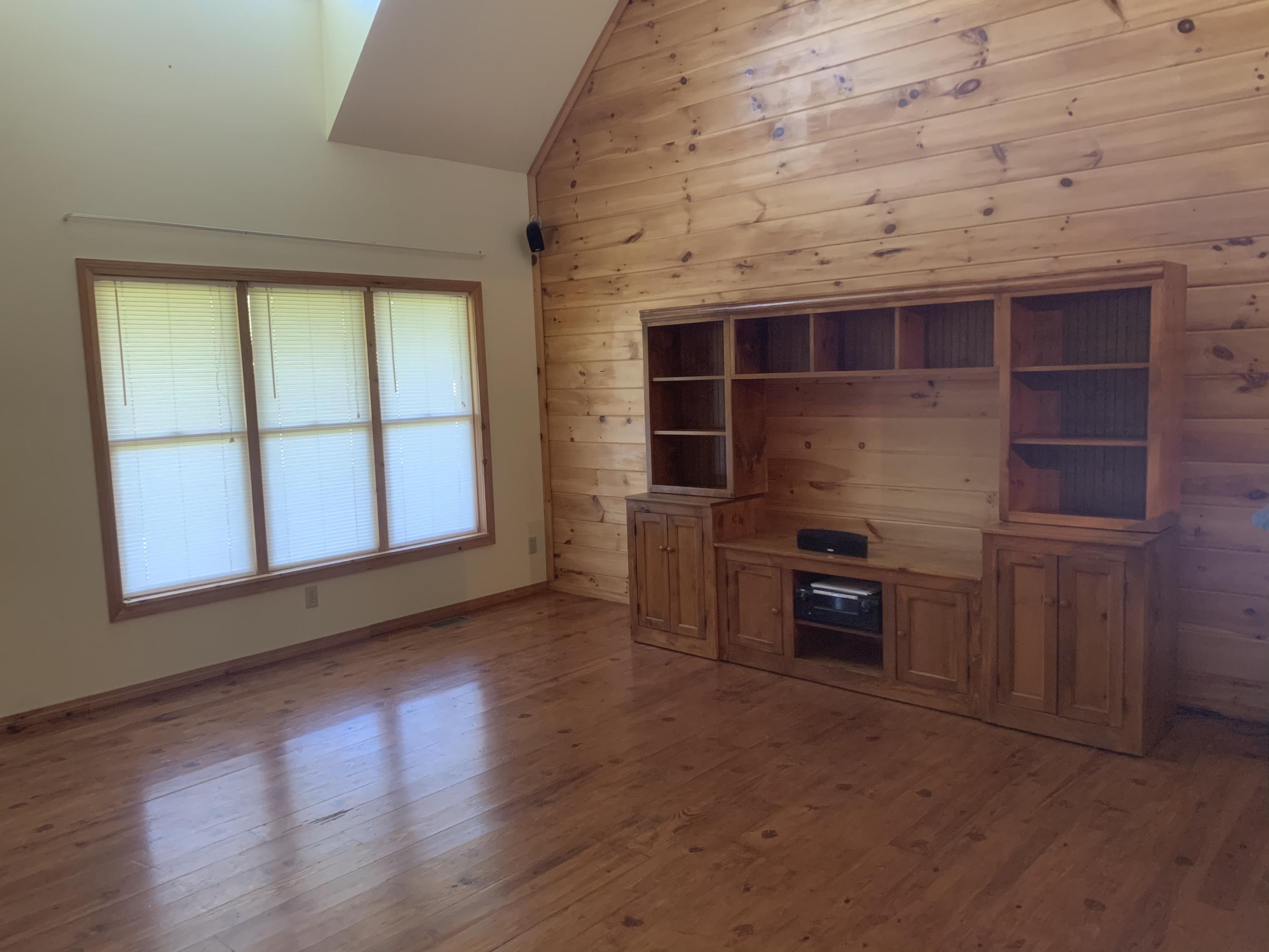 445 Barnette Road Bluff City, TN 37618 - Photo 7 of 18 6CB58786-C2DE-4D08-AB35-87D682B58C4C