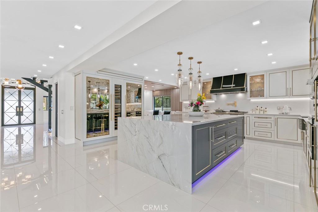 2223 Flintridge Drive Glendale, CA 91206 - Photo 19 of 74