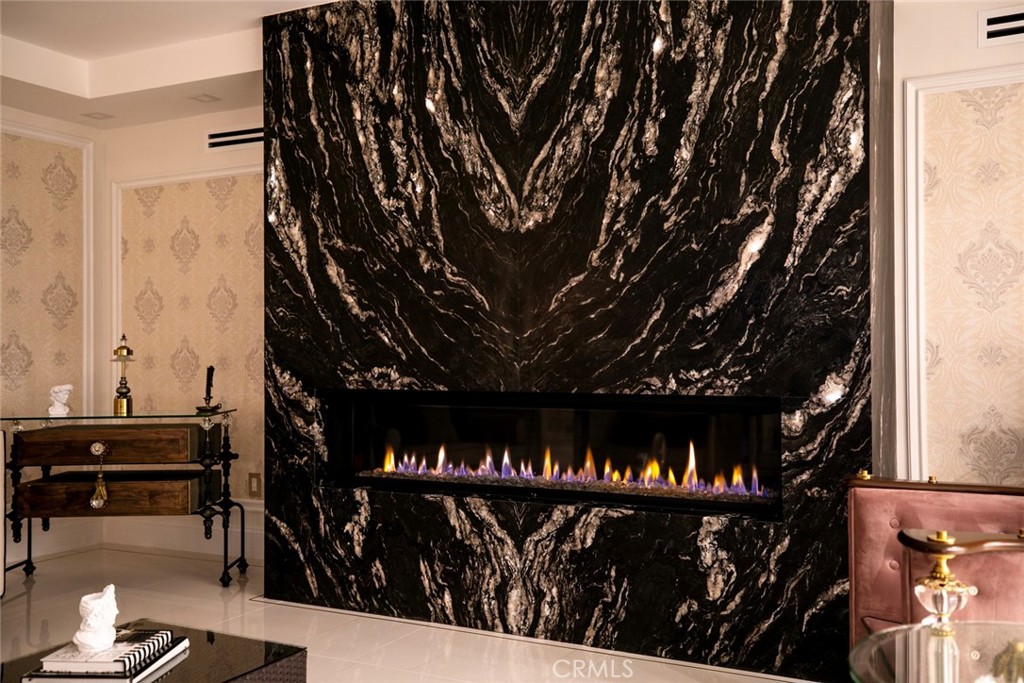 2223 Flintridge Drive Glendale, CA 91206 - Photo 33 of 74