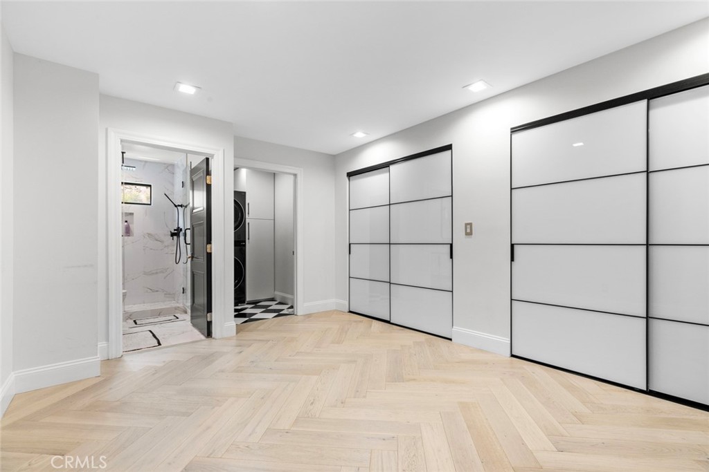 2223 Flintridge Drive Glendale, CA 91206 - Photo 56 of 74