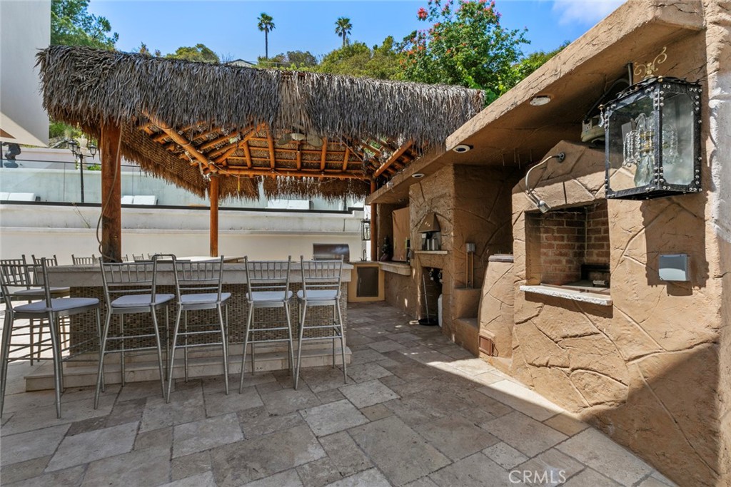 2223 Flintridge Drive Glendale, CA 91206 - Photo 61 of 74