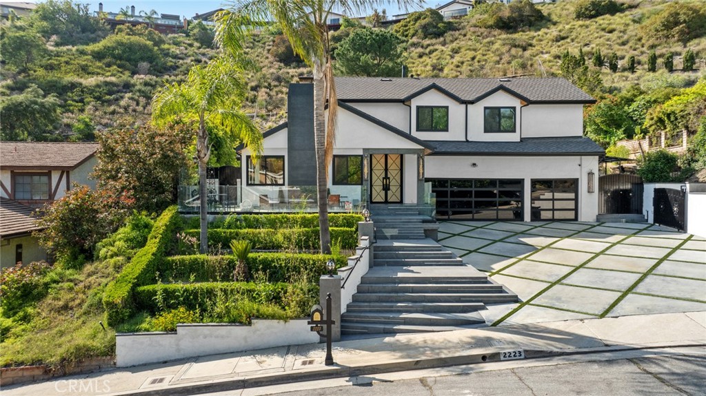 2223 Flintridge Drive Glendale, CA 91206 - Photo 67 of 74