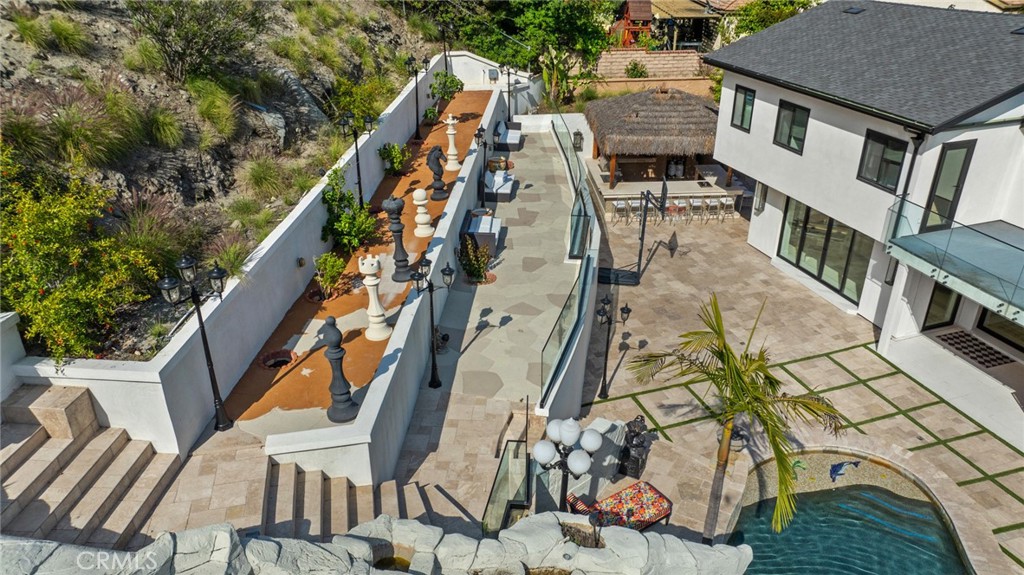 2223 Flintridge Drive Glendale, CA 91206 - Photo 69 of 74