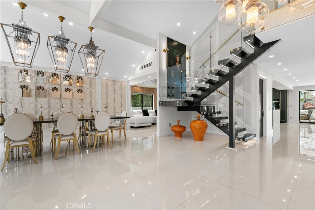 2223 Flintridge Drive Glendale, CA 91206 - Photo 8 of 74