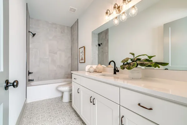 $3,500 | 1603 A Porter Avenue, Nashville, TN 37206