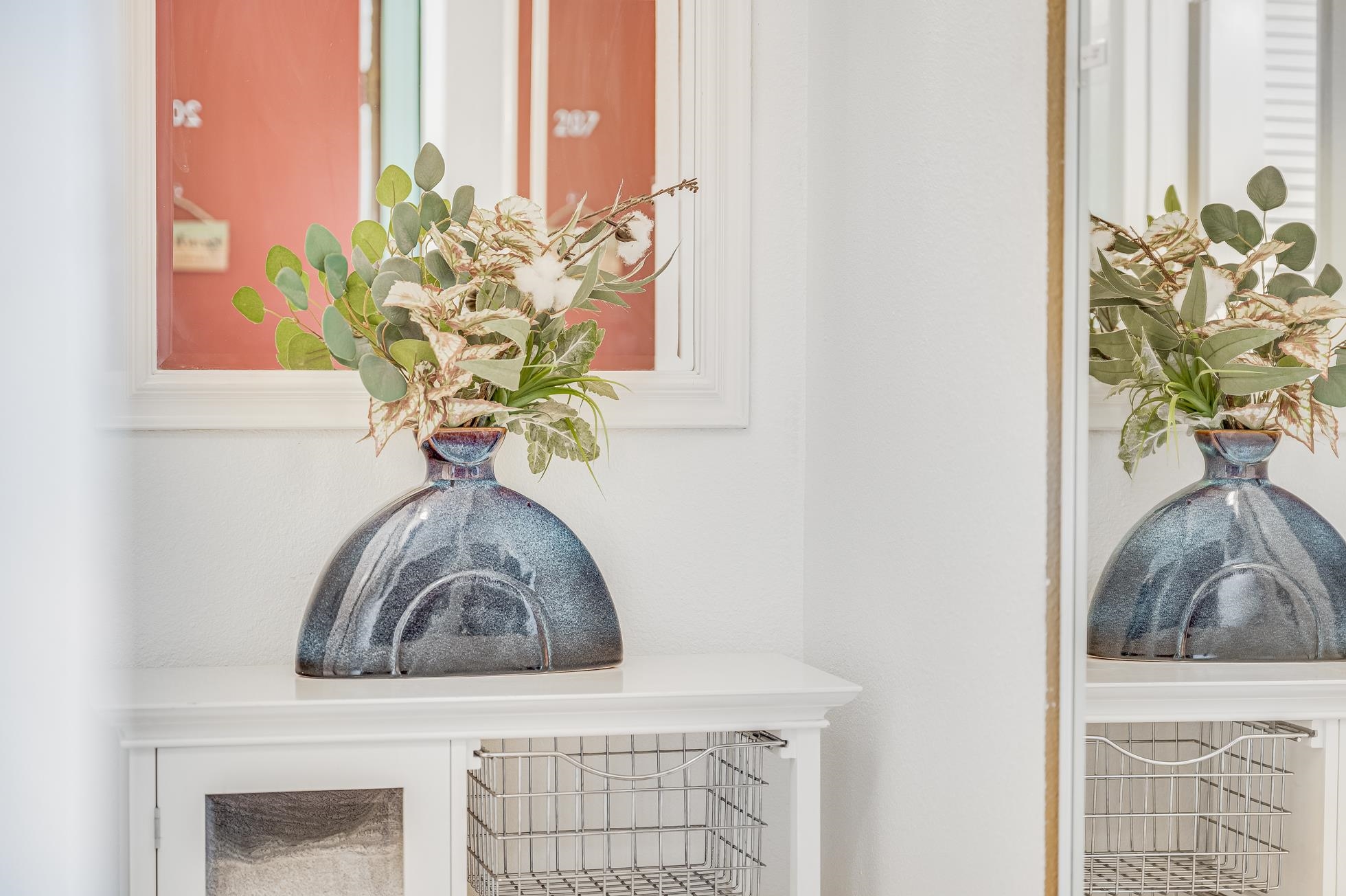 715 South Kihei Road, Unit A207 Kihei, HI 96753 - Photo 11 of 27 a vase of flowers sitting on a table