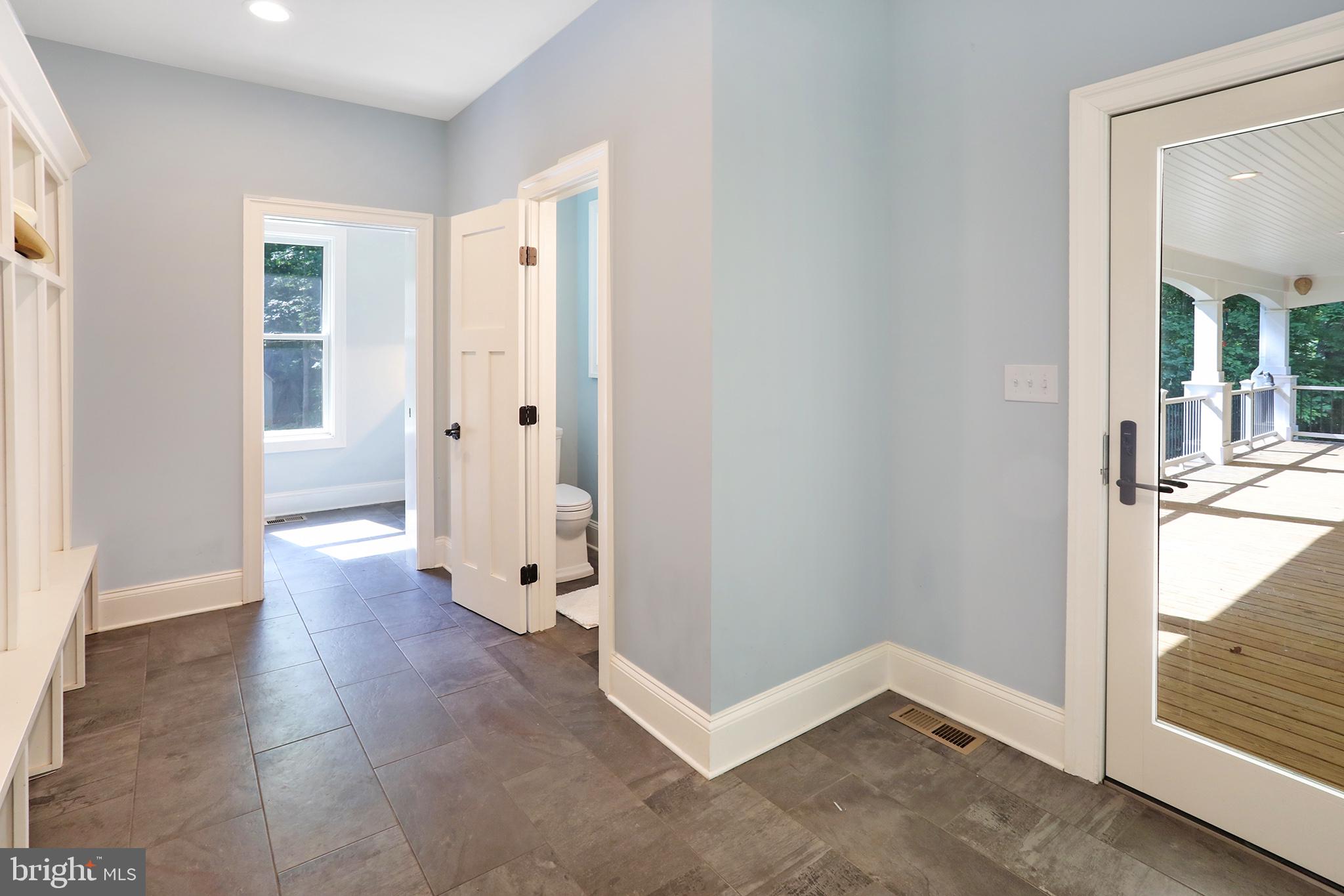 3411 Fenny Hill Road Delaplane, VA 20144 - Photo 15 of 75 Bright and airy entryway awaits you.