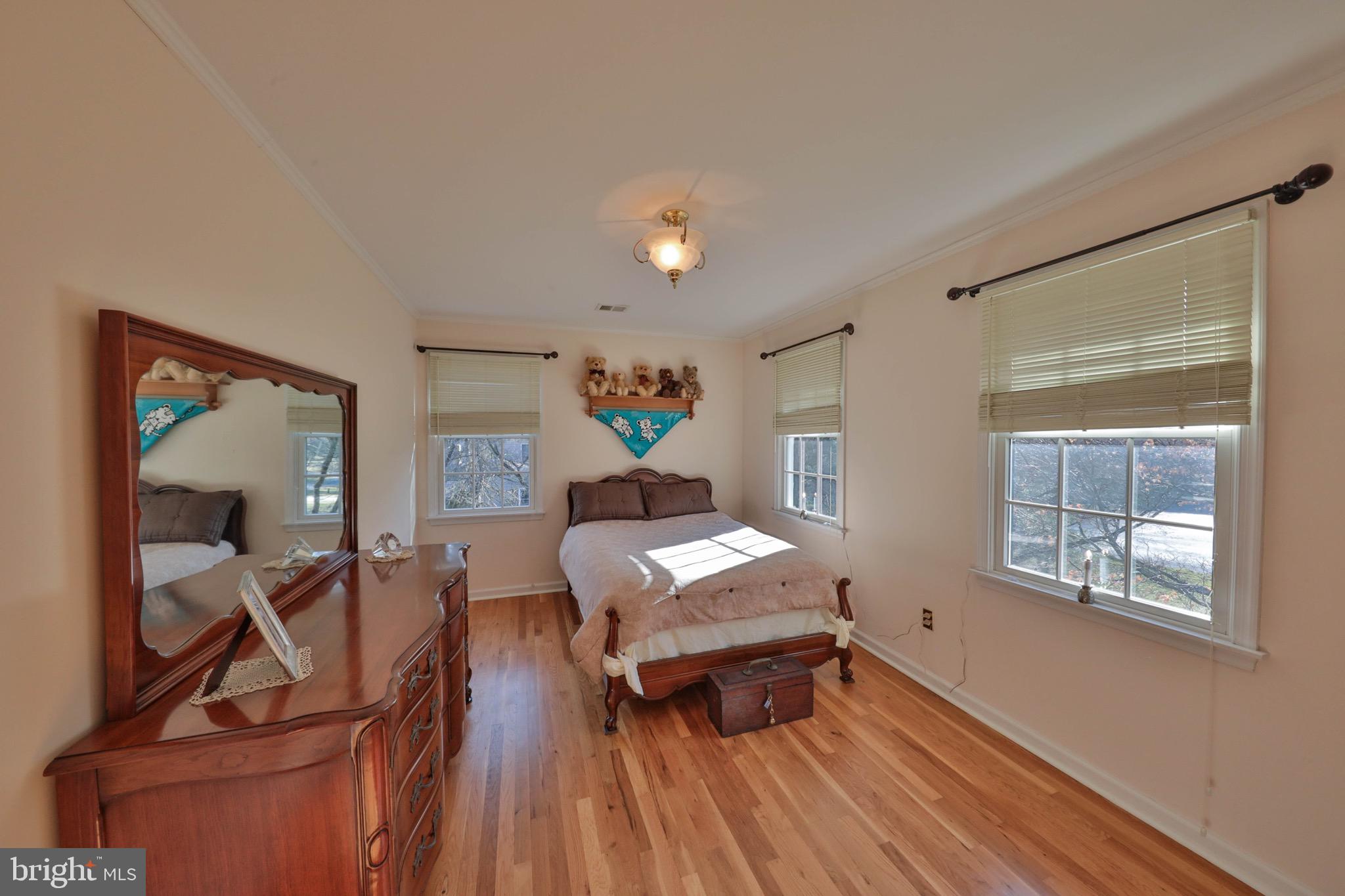 1875 Dartford Road Bethlehem, PA 18015 - Photo 15 of 49 Gallery Image 15