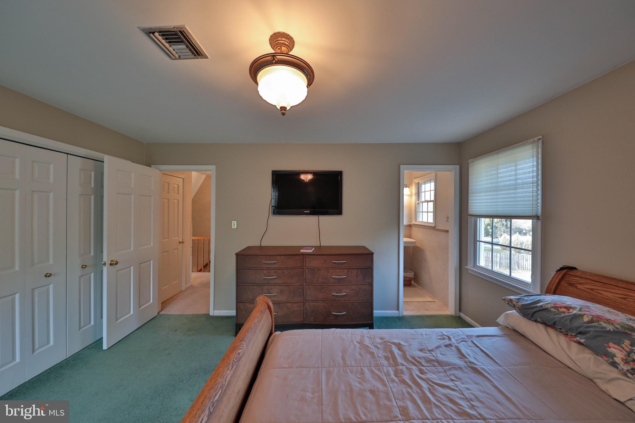 1875 Dartford Road Bethlehem, PA 18015 - Photo 23 of 49 Gallery Image 23