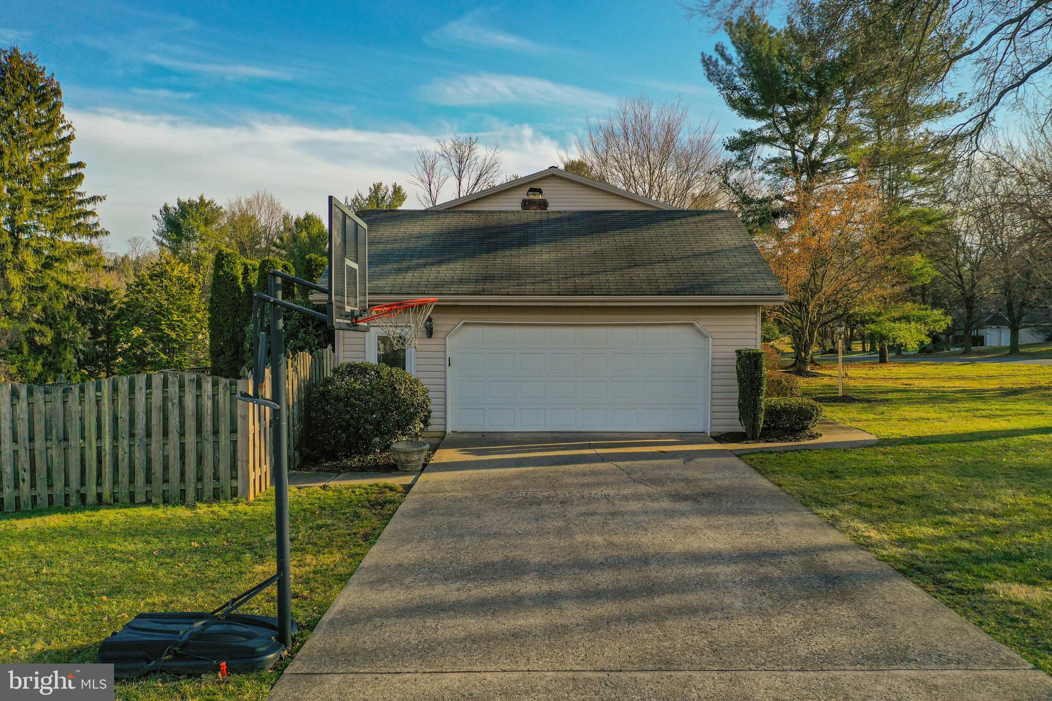 1875 Dartford Road Bethlehem, PA 18015 - Photo 41 of 49 Gallery Image 41