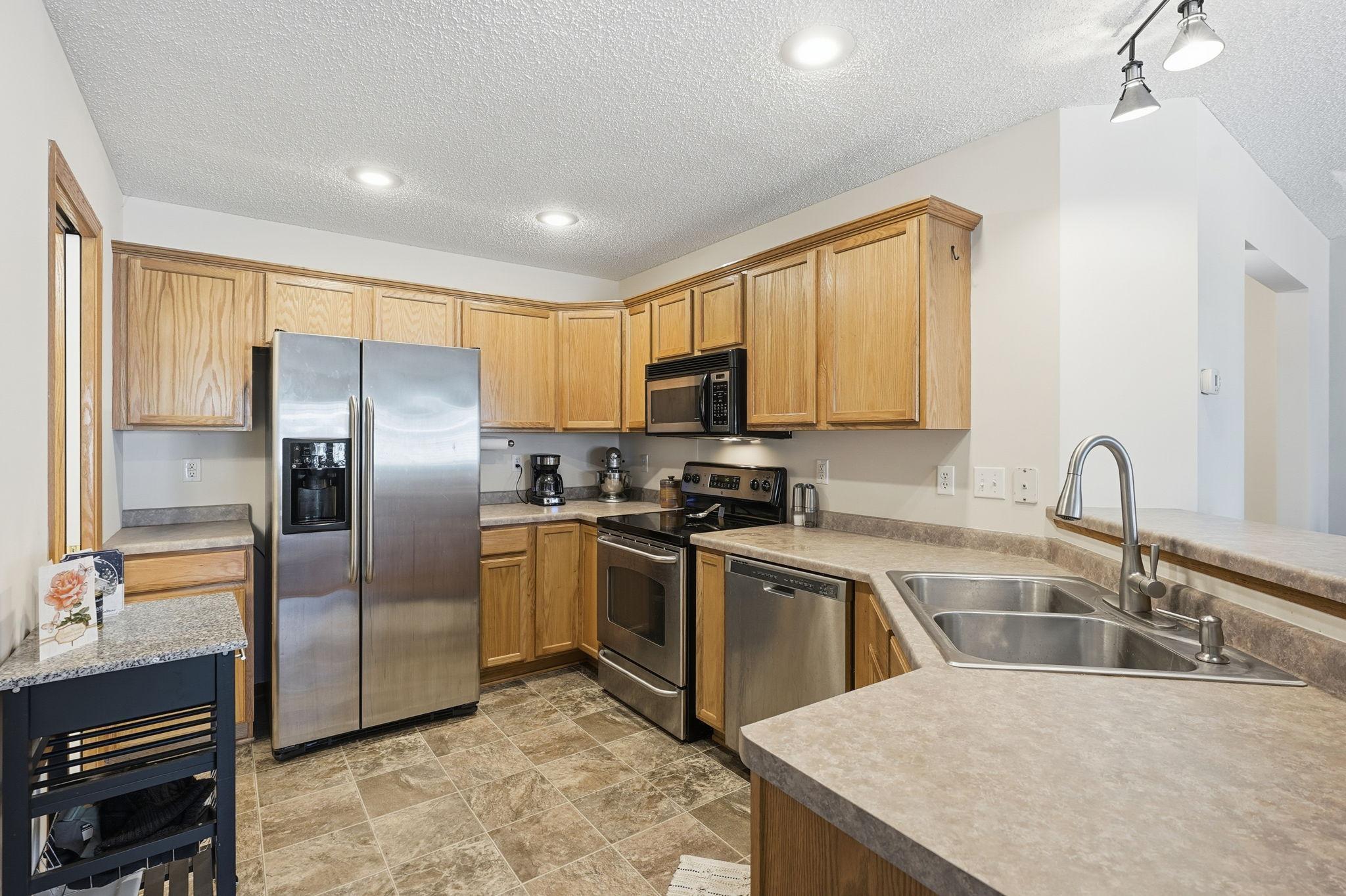 14974 Chestnut Lane Savage, MN 55378 - Photo 6 of 21