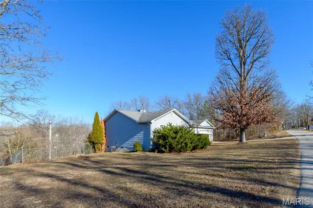 $225,000 | 16855 Lensman Road, St. Robert, MO 65584