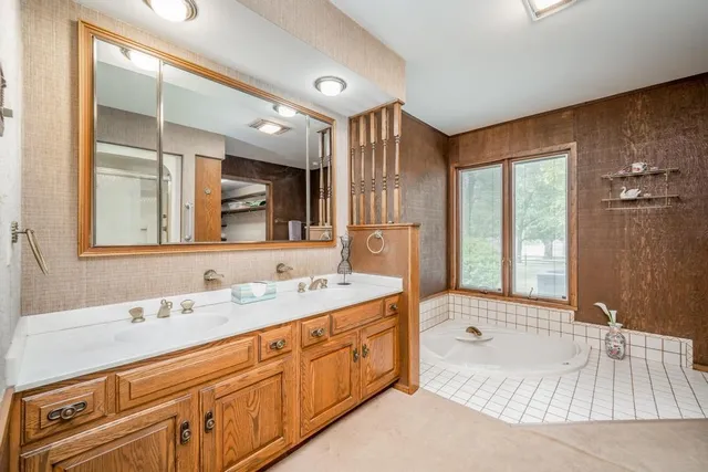 $775,000 | 4004 South Pike Road, Winfield, KS 67156