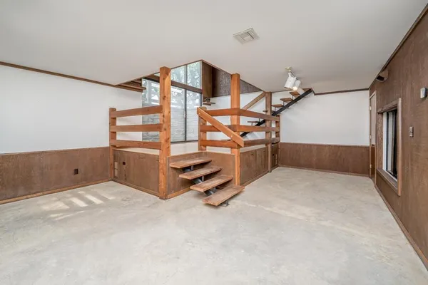 $775,000 | 4004 South Pike Road, Winfield, KS 67156