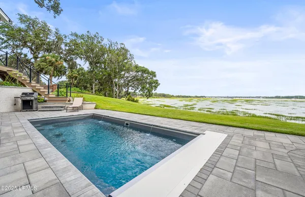 $3,699,000 | 2102 Bay Street, Beaufort, SC 29902