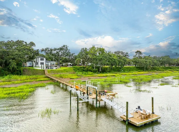 $3,699,000 | 2102 Bay Street, Beaufort, SC 29902