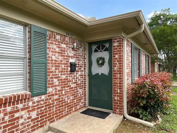 $327,500 | 2413 North Lockhart Street, Sherman, TX 75092